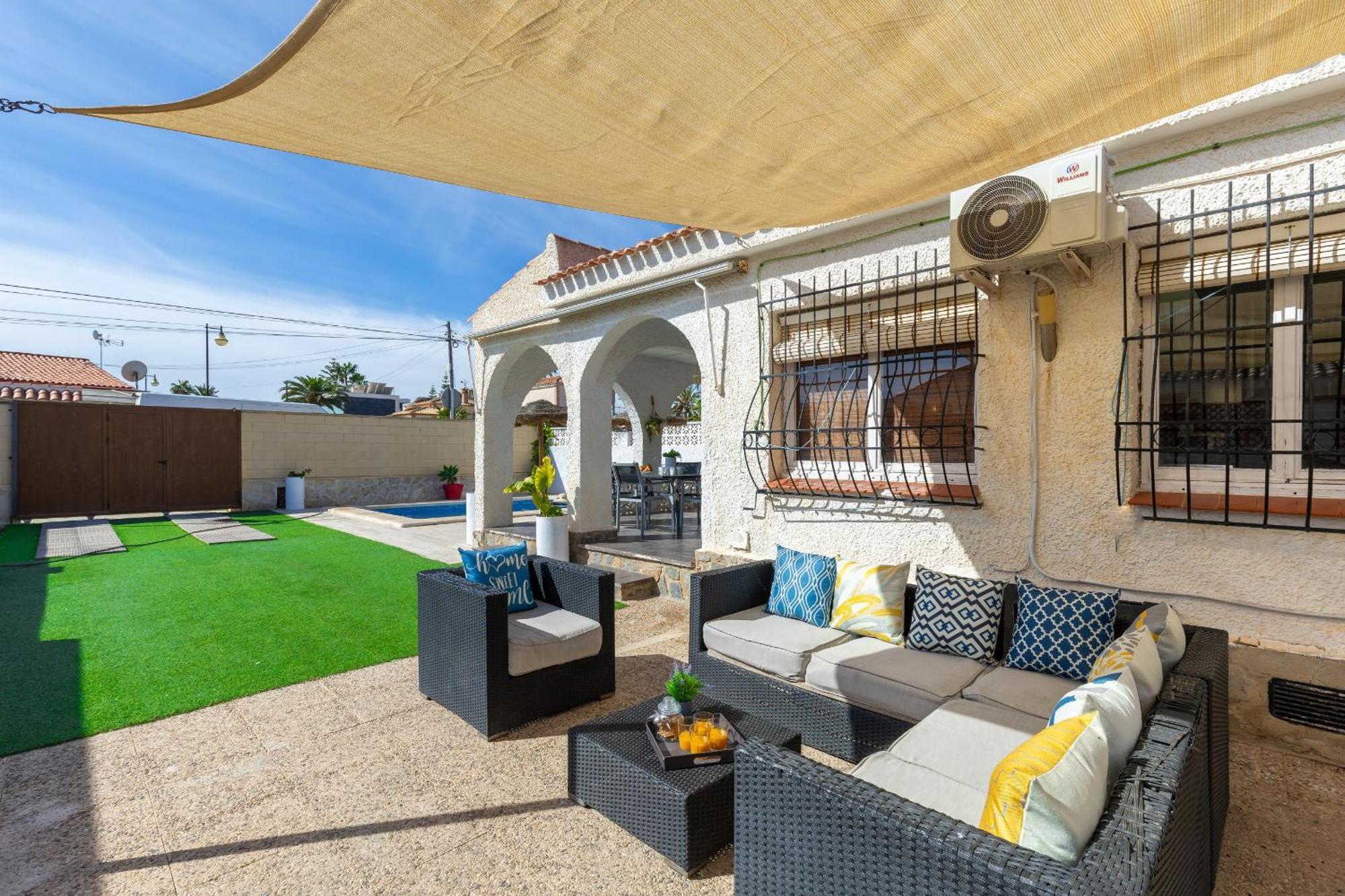 Vila Fidalsa Relax Pool & Bbq Torrevieja Exteriér fotografie